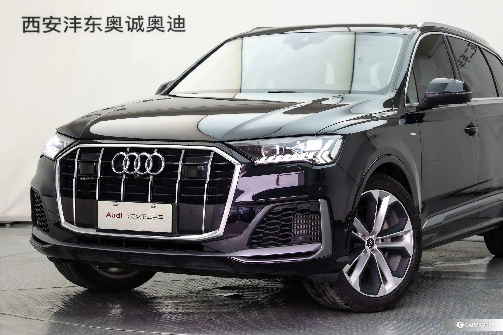 Audi Q7 id 4486567 из Китая 15