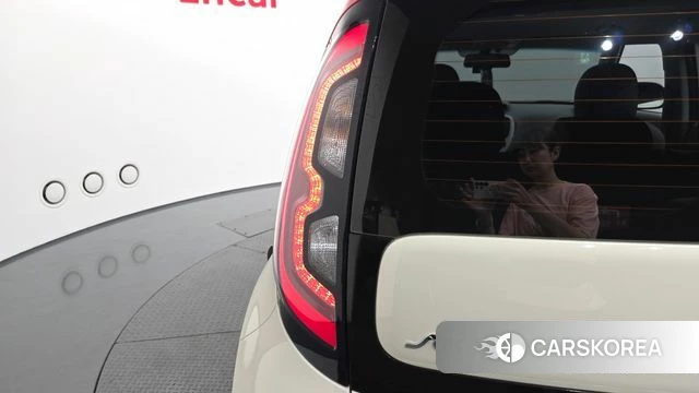 Kia Soul EV id 4378018 из Кореи 15