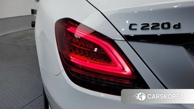 Mercedes-Benz C-Class W205 id 4593902 из Кореи 15