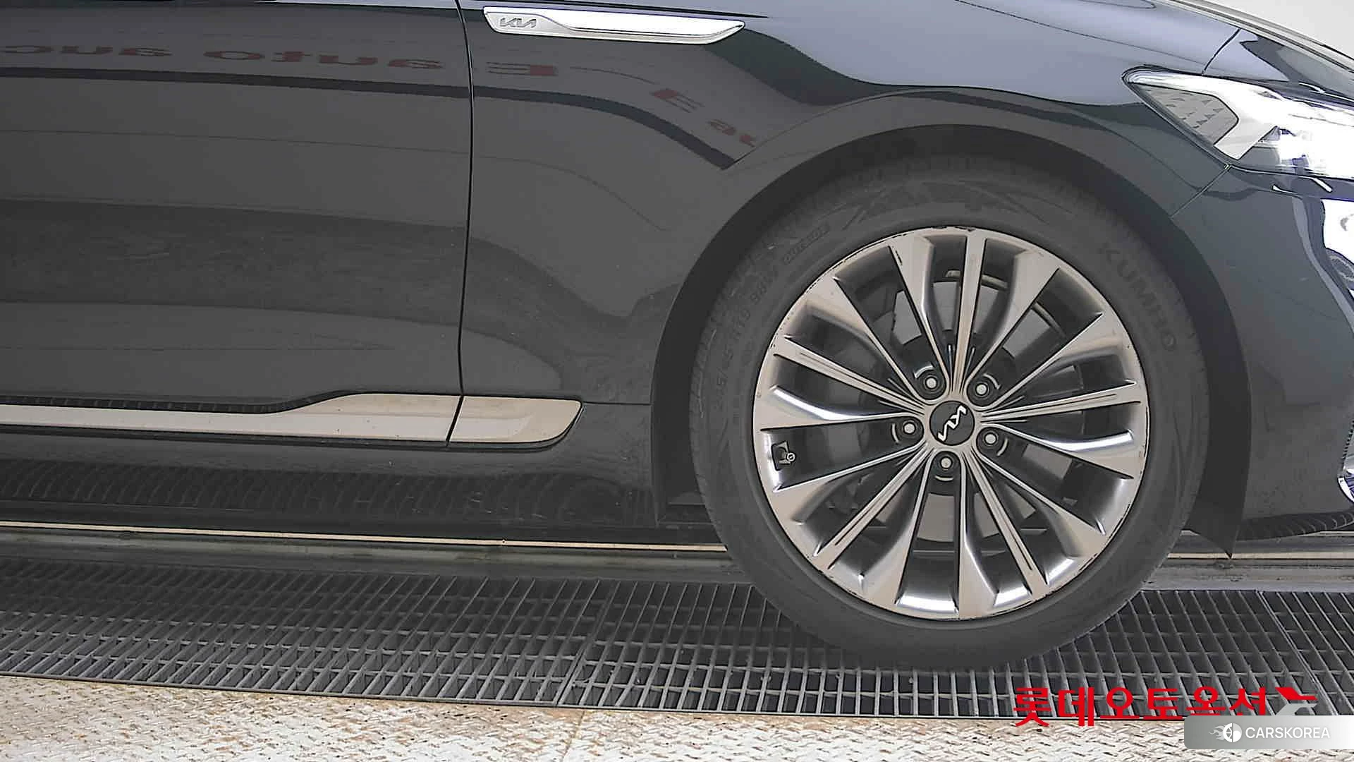 Kia K9 id 4347382 из Кореи 15