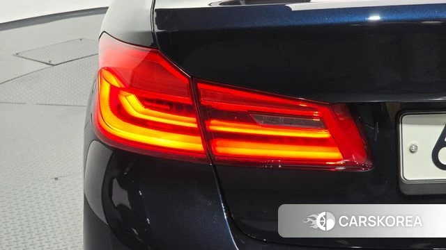 BMW 5 Series (G30) id 4615523 из Кореи 15