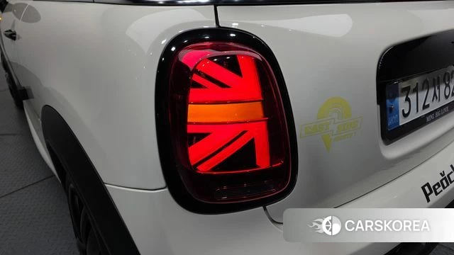 Mini Cooper S Convertible 4th Generation id 4481770 из Кореи 15