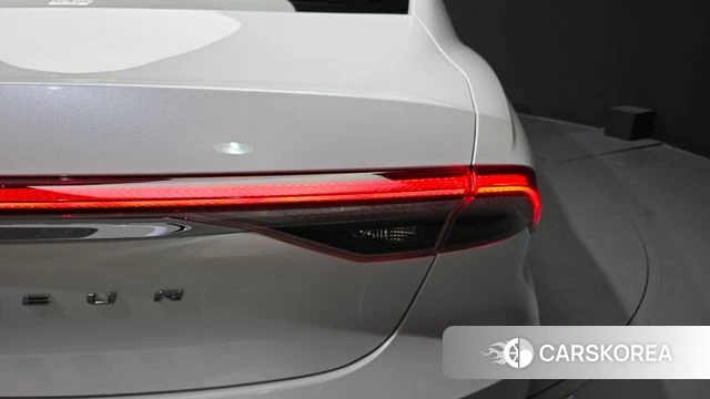Hyundai The New Grandeur IG Hybrid id 4614114 из Кореи 15