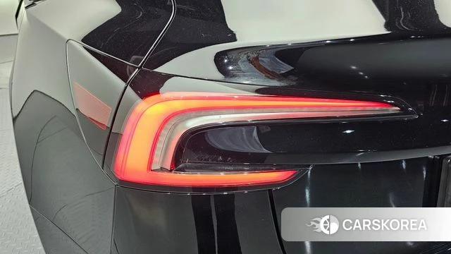 Tesla Model 3 id 4590379 из Кореи 15