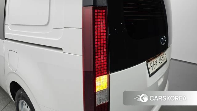Hyundai Staria id 4244737 из Кореи 15