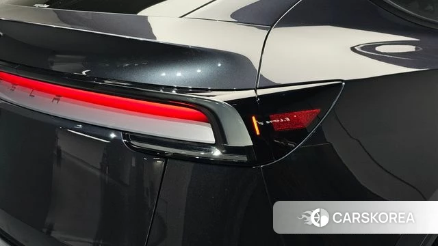 Tesla Model Y id 4691119 из Кореи 15