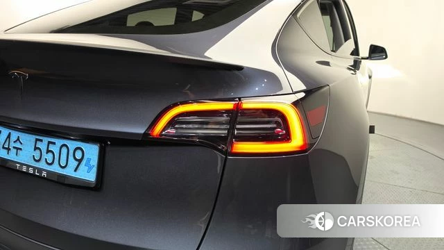Tesla Model Y id 4292395 из Кореи 15