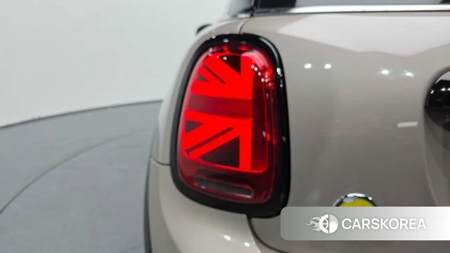 Mini Cooper Electric id 4282073 из Кореи 15