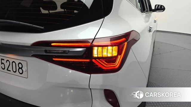 Kia Seltos id 4281960 из Кореи 15