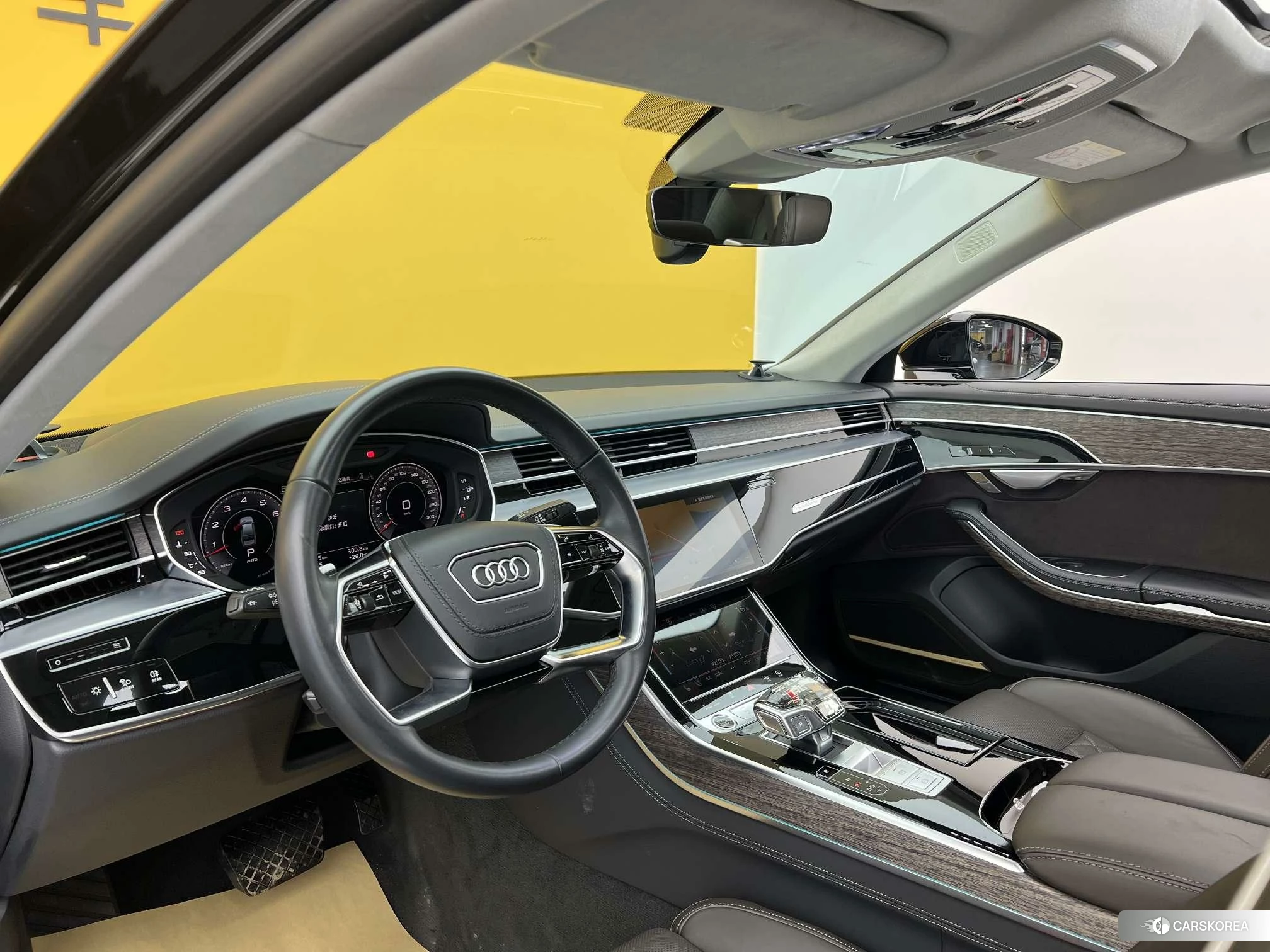 Audi A8 id 4513616 из Китая 15
