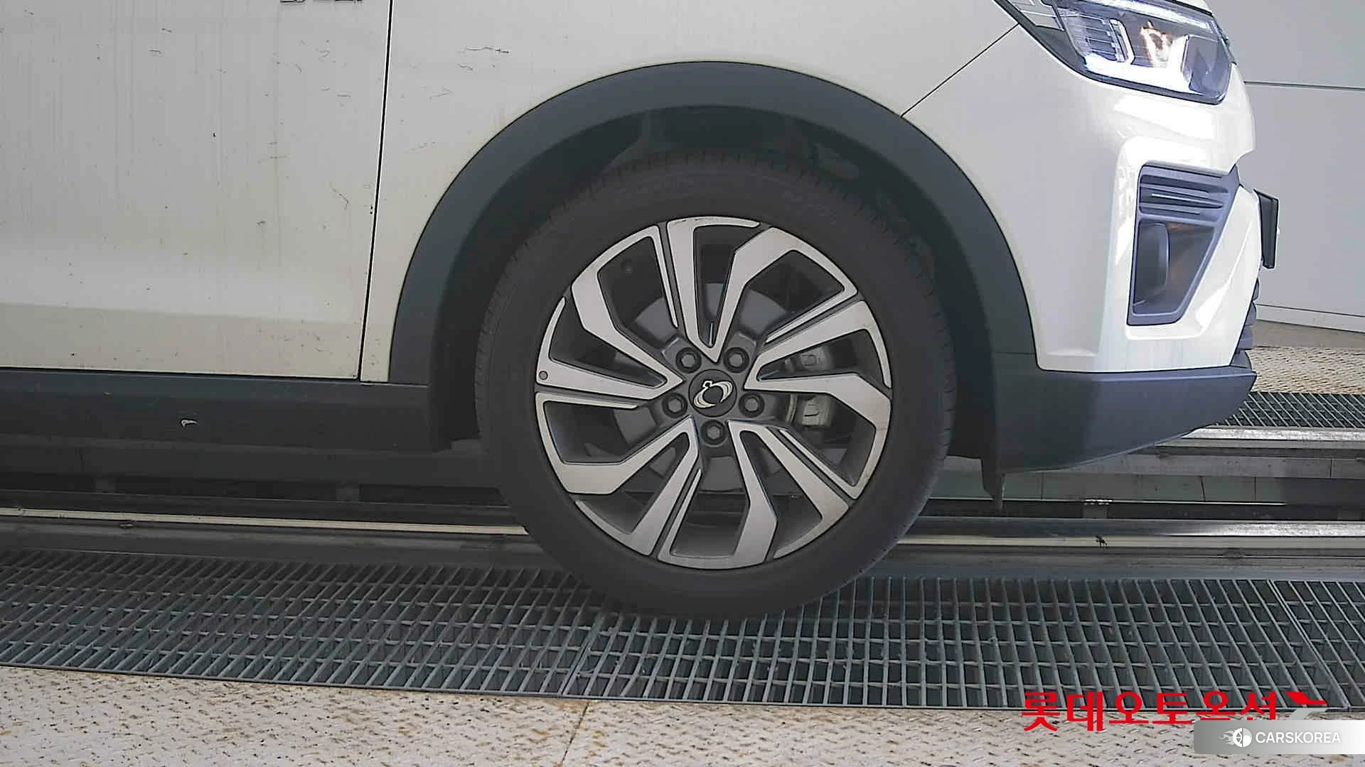 SsangYong Tivoli id 4679417 из Кореи 15