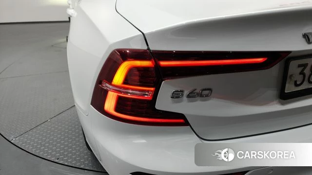 Volvo S60 3rd generation id 4284624 из Кореи 15
