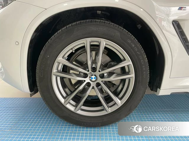 BMW X3 id 4348746 из Китая 15