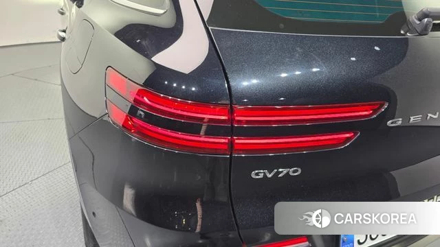 Genesis GV70 id 4195906 из Кореи 15