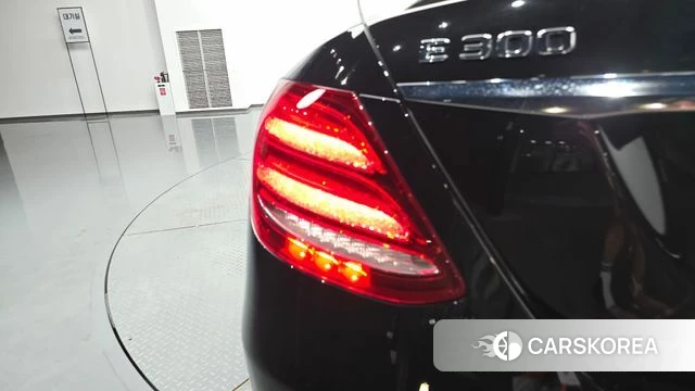 Mercedes-Benz E-Class W213 id 4551725 из Кореи 15