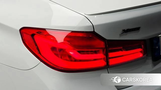 BMW 5 Series (G30) id 4849612 из Кореи 15