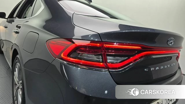Hyundai Grandeur IG id 4339763 из Кореи 15