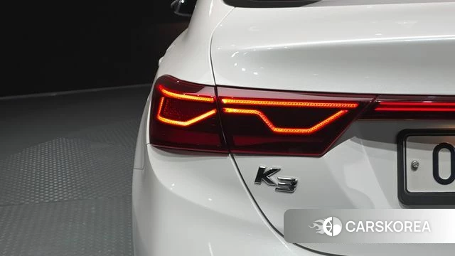 Kia Come New K3 id 4610555 из Кореи 15