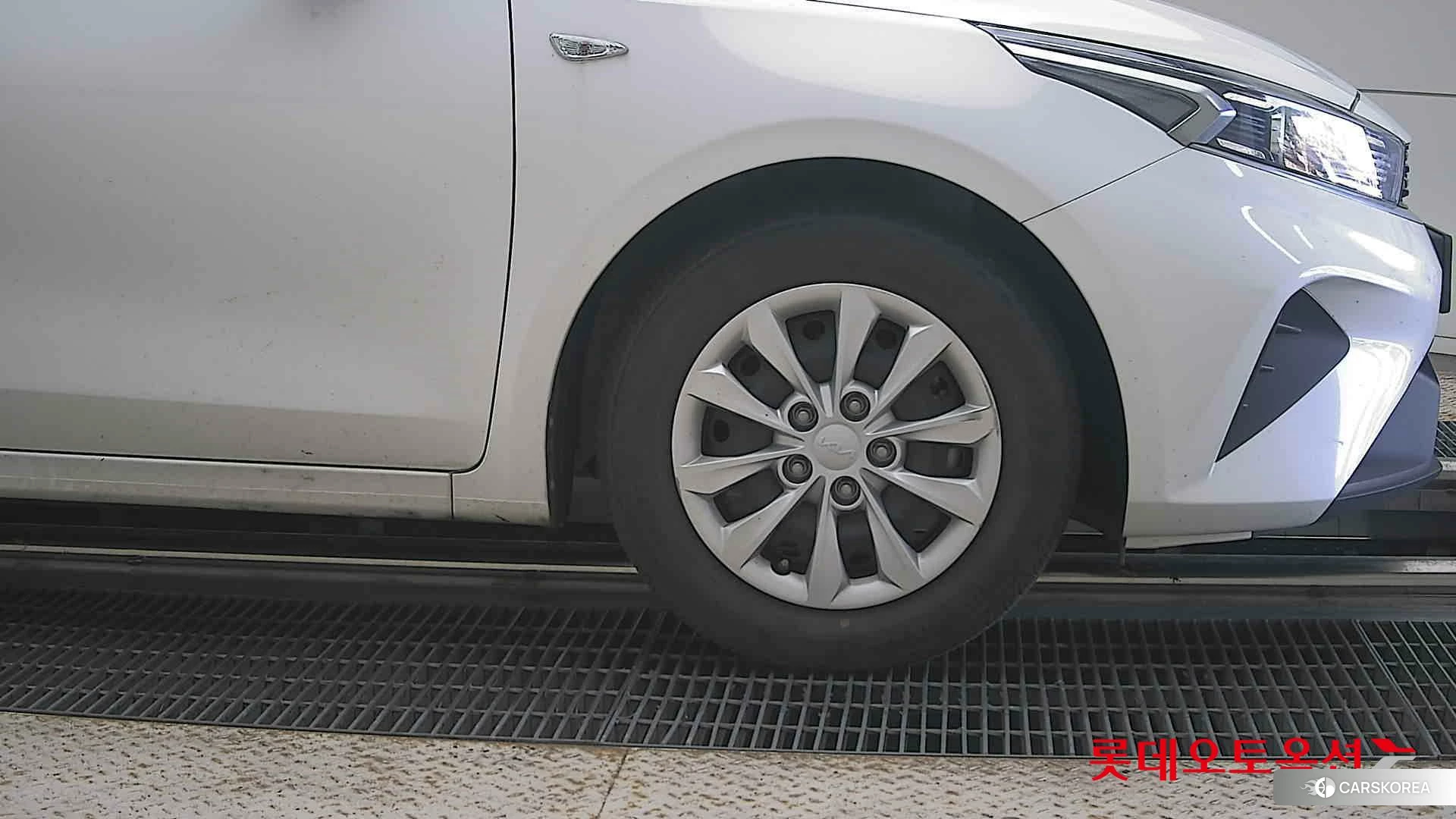 Kia K3 id 4679406 из Кореи 15