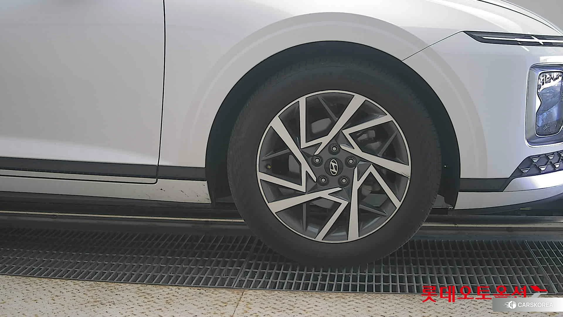 Hyundai Grandeur Hybrid id 4909165 из Кореи 15