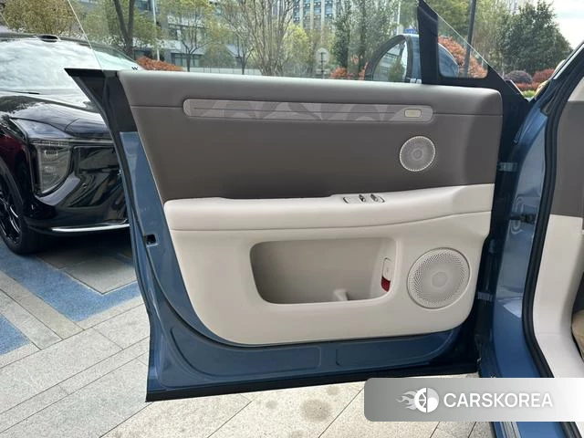 Zhiji Automobile Zhiji LS6 id 4239484 из Китая 15