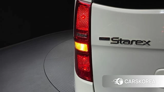 Hyundai The New Grand Starex id 4390234 из Кореи 15