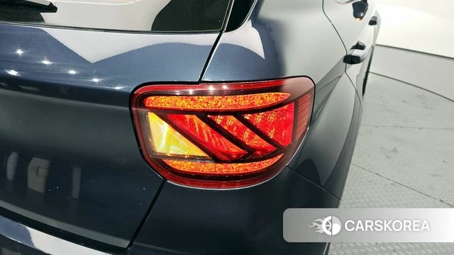 Hyundai Venue id 4250934 из Кореи 15