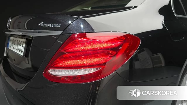Mercedes-Benz E-Class W213 id 4856505 из Кореи 15