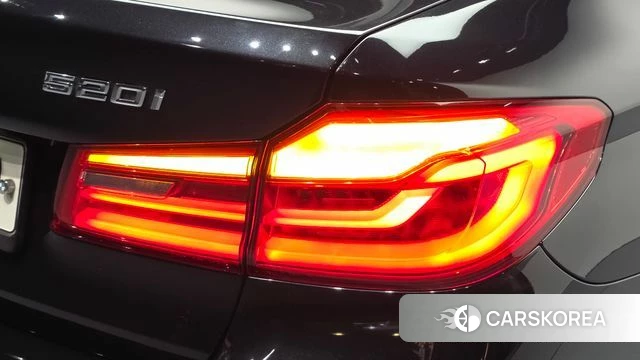 BMW 5 Series (G30) id 4626196 из Кореи 15