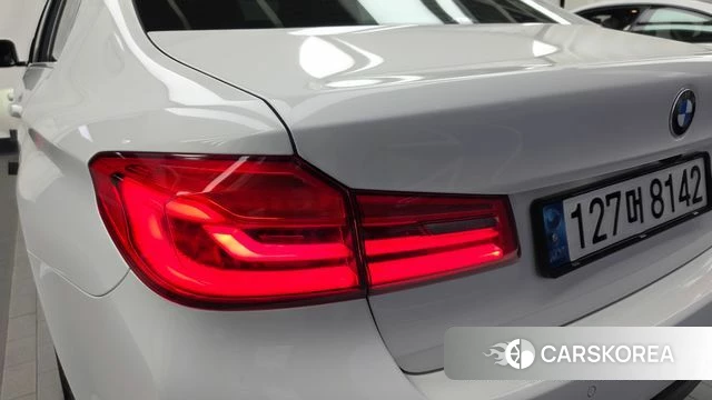 BMW 5 Series (G30) id 4872798 из Кореи 15