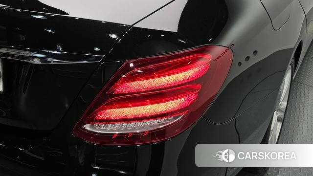 Mercedes-Benz E-Class W213 id 4907758 из Кореи 15
