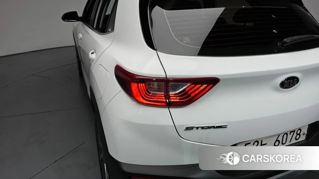 Kia Stonic id 4459725 из Кореи 15