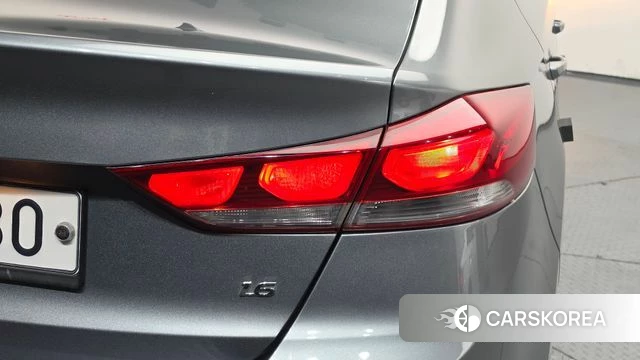 Hyundai Avante AD id 4672839 из Кореи 15