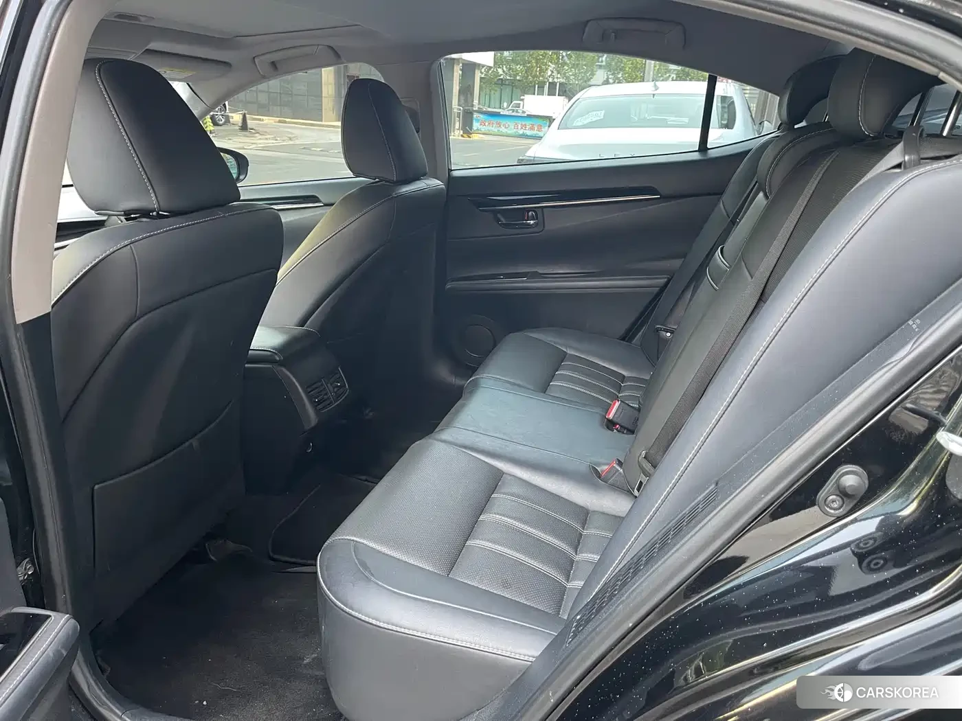 Lexus ES id 4553879 из Китая 15