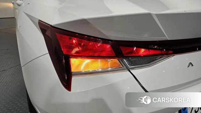 Hyundai Avante Hybrid (CN7) id 4917105 из Кореи 15
