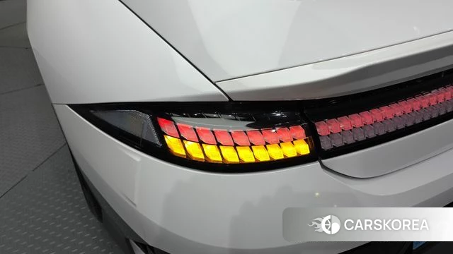 Hyundai Ionic 6 id 4186511 из Кореи 15