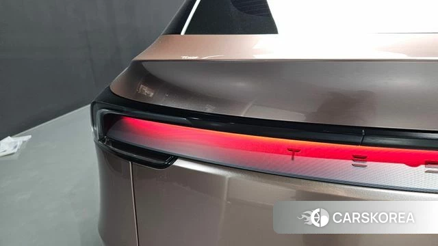Tesla Model Y id 4533131 из Кореи 15