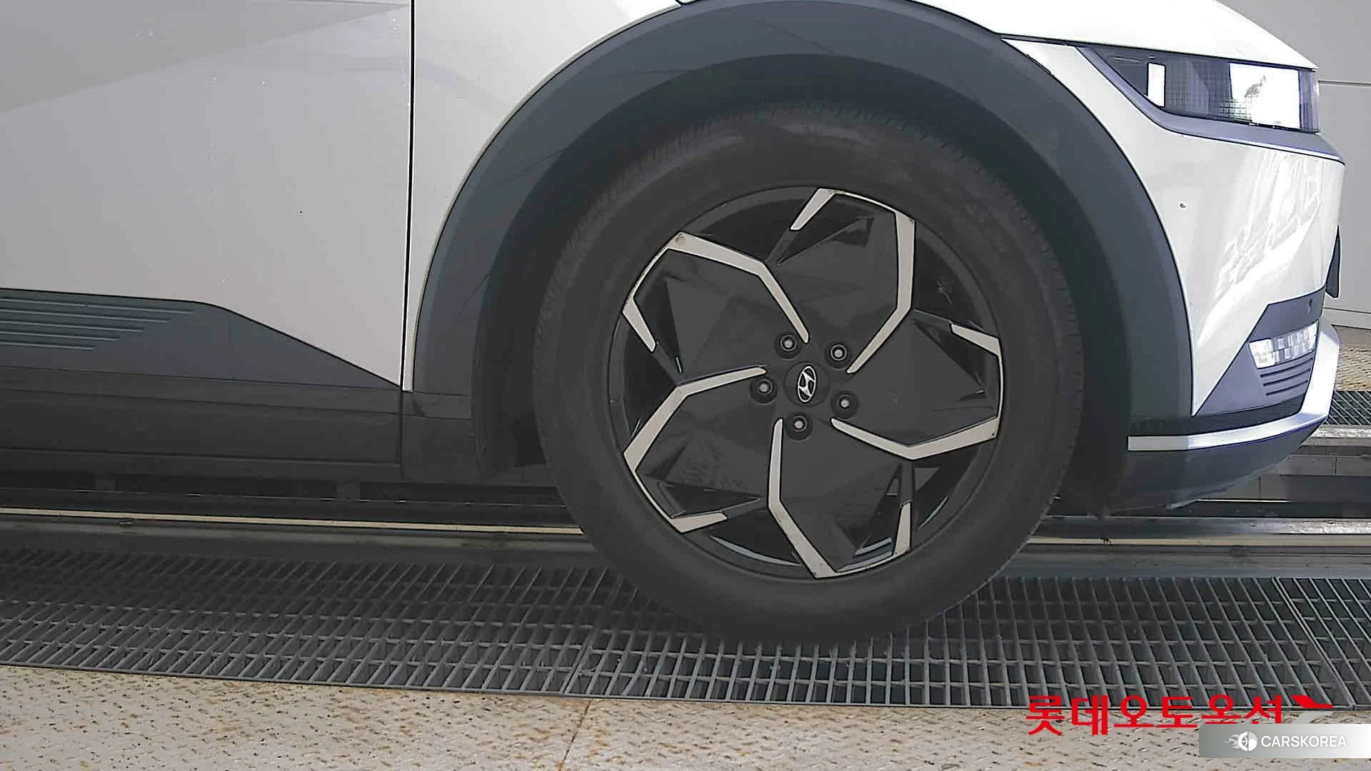 Hyundai IONIQ 5 id 4669149 из Кореи 15