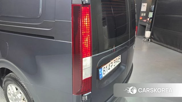 Hyundai Staria id 4329965 из Кореи 15