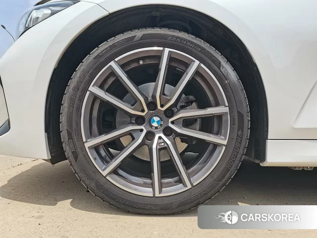 BMW 3 series id 4205721 из Китая 15