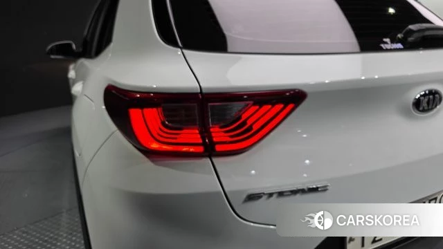 Kia Stonic id 4633076 из Кореи 15