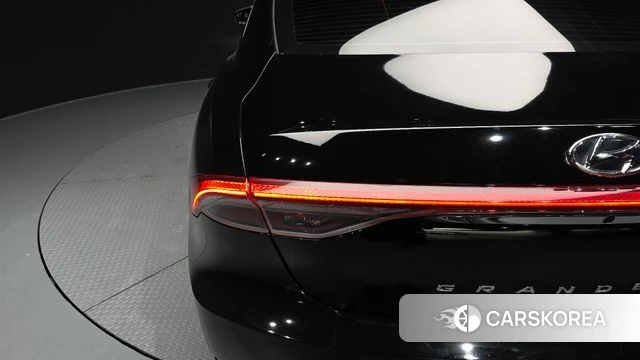 Hyundai The New Grandeur IG Hybrid id 4428940 из Кореи 15