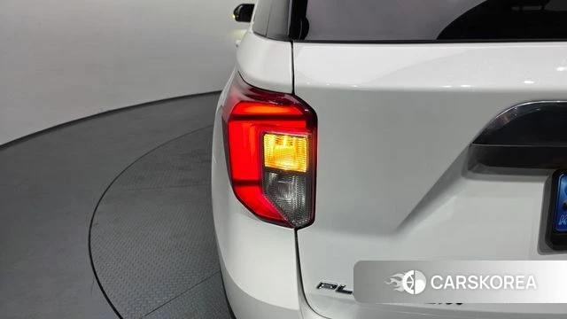 Ford Explorer 6th Generation id 4309151 из Кореи 15
