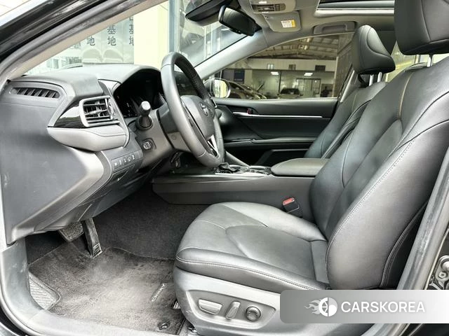 Toyota Camry id 4220043 из Китая 15