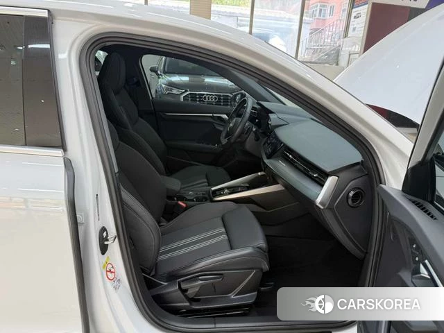 Audi A3 id 4359398 из Китая 15