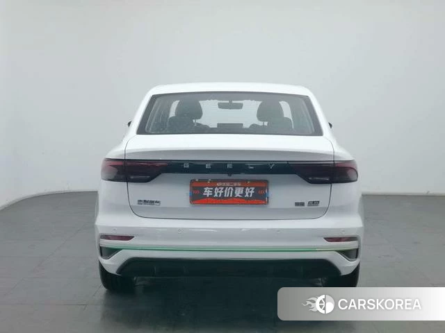 Geely Automobile Emgrand Methanol id 4213966 из Китая 15