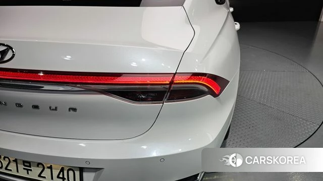 Hyundai The New Grandeur IG Hybrid id 4429046 из Кореи 15