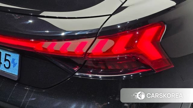 Audi e-Tron GT id 4631574 из Кореи 15