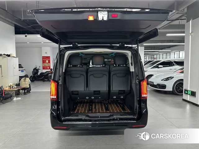 Mercedes-Benz V-class id 4272705 из Китая 15