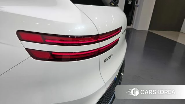 Genesis GV70 id 4432847 из Кореи 15